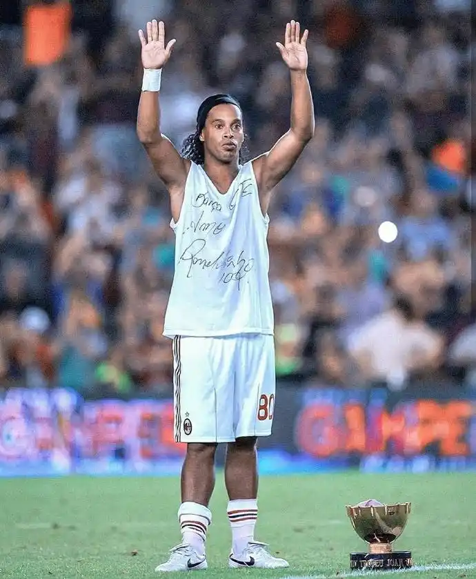 通过恰当的 通过恰当的