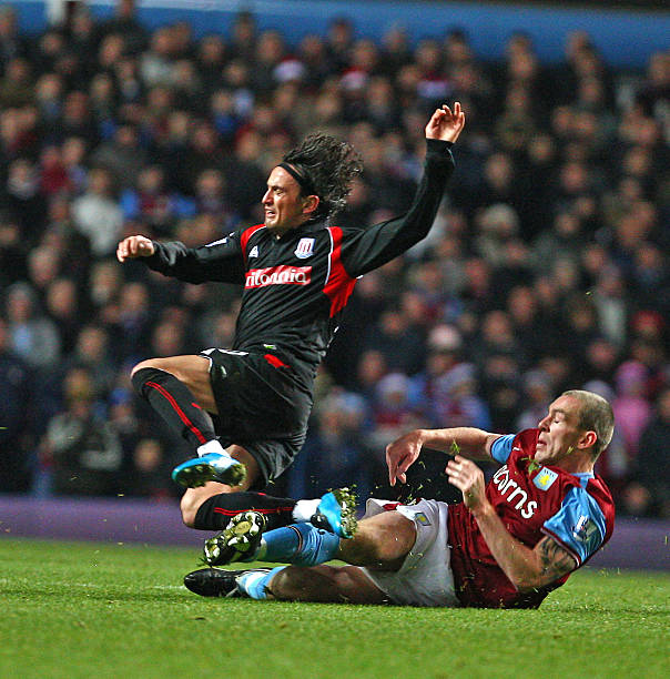 高昂姿态展 高昂姿态展